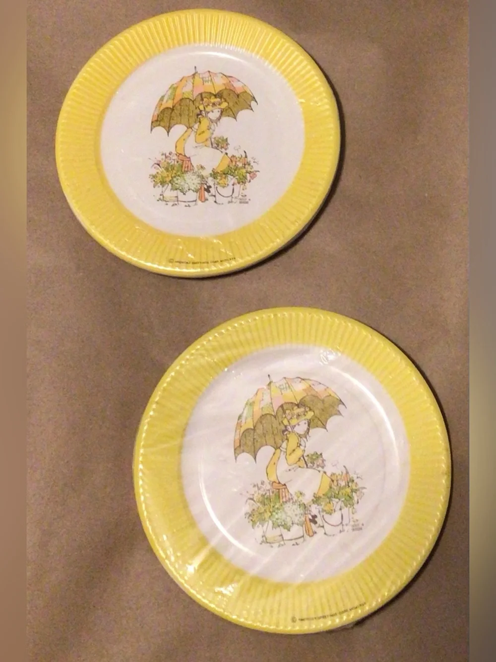 Vintage 70s HOLLY HOBBIE Dessert Paper Plates 2 packs of 8 (16 total) Sealed 7”